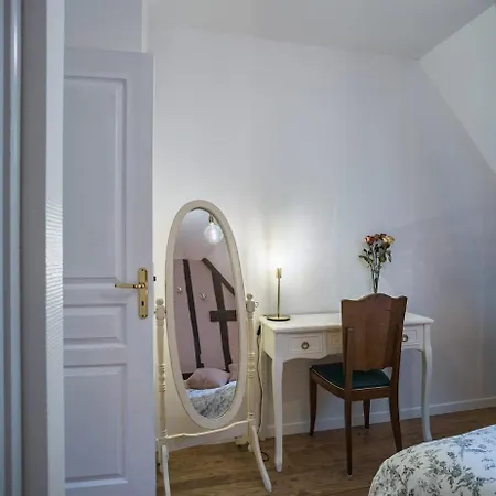 Apartment Les Grisettes -charme Et Histoire -prox Cathedrale Troyes